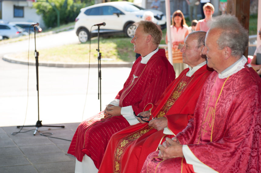 UVODNI POZDRAV IN NAGOVORI SREBRNOMAŠNIKU IN ZLATOMAŠNIKOMA, Medvedje Brdo 29.6.2025