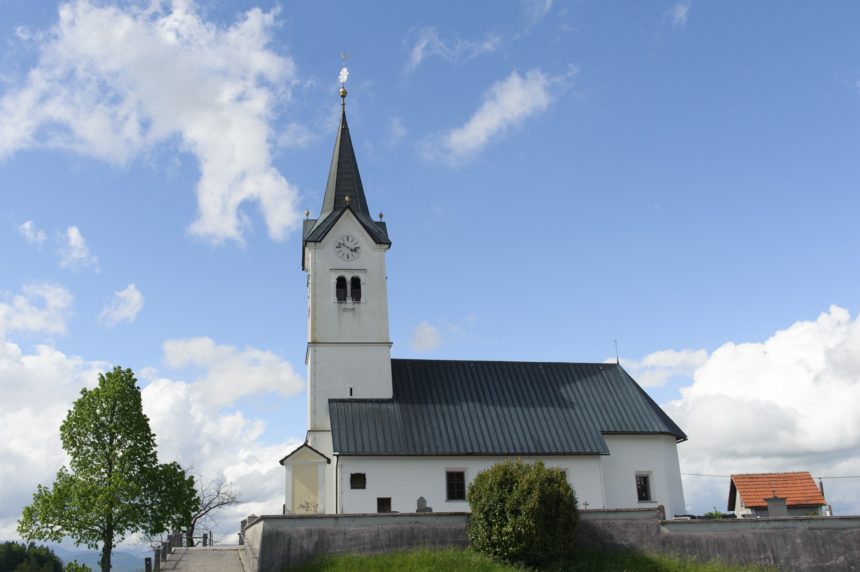 URHOVA NEDELJA IN ČEŠČENJE V ZAVRATCU